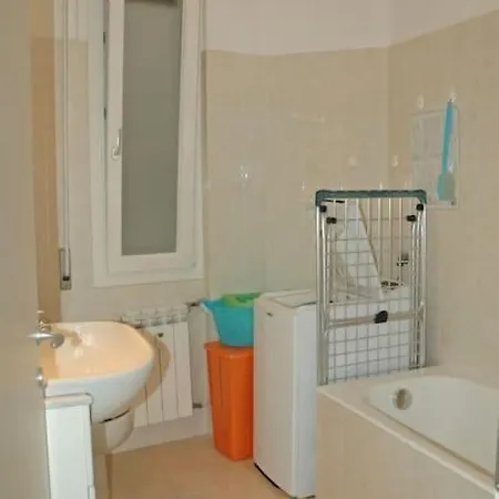 Beautiful 1 Min Walk From The Beach Castle Of Appartement *